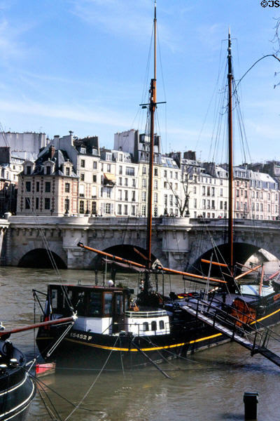 Flooding of River Seine at Pont Neuf. Paris, France.