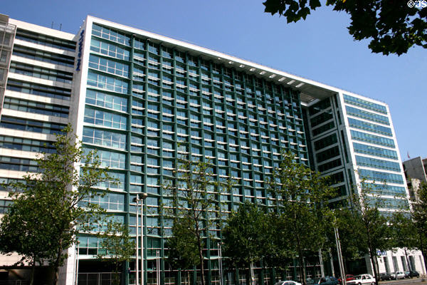 Setec bâtiment (46P Quai de Rapée). Paris, France.