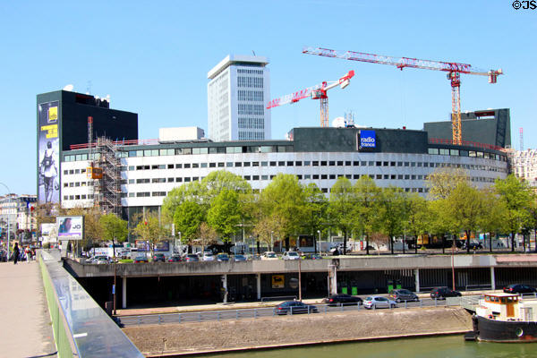 Radio France (ORTF) (1963) round building near Pont de Grenelle. Paris, France. Architect: Henry Bernard.