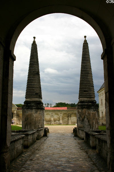 Pyramids of Chateau de Tanlay by le Muet. Tonnerre, France.
