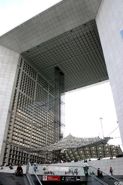 La Grande Arche (1989) (35 floors) at La Défense. Paris, France.