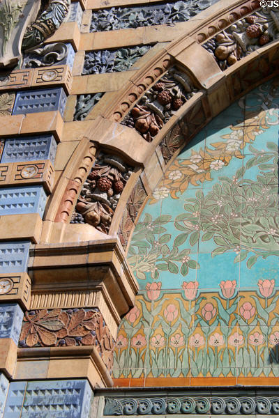 Detail of Art Nouveau arch & garlands on Sevres Arch (1900) at St-Germain-des-Prés. Paris, France.