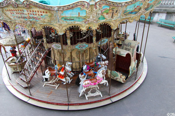 Carrousel Venitien of 18thC at Montmartre. Paris, France.