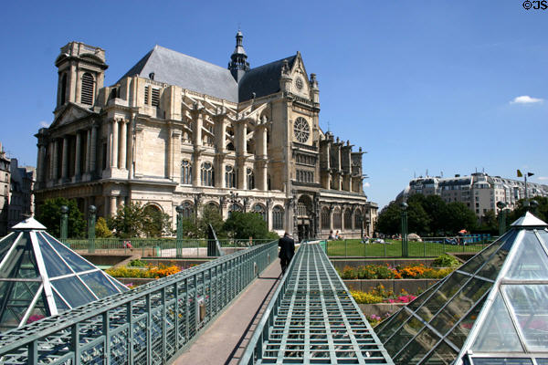 St Eustache Les Halles (1532-1632). Paris, France. Style: Gothic with Renaissance & Classical renovations.