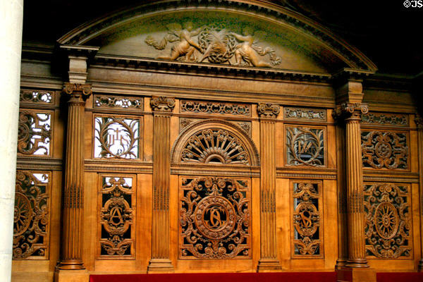 Screen at Saint-Germain-l'Auxerrois. Paris, France.