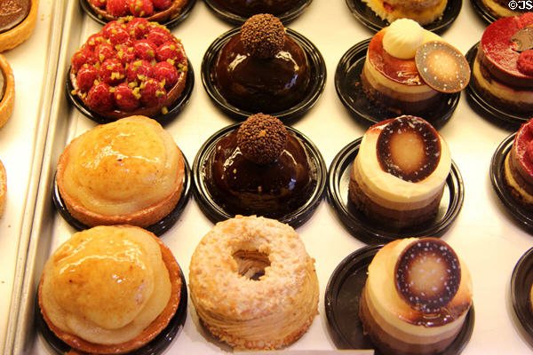 Sweets in Parisian shop. Paris, France.