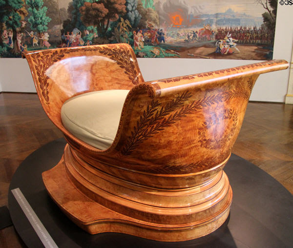 Gondola bed (1927) by François Baudry of France at Museum of Decorative Arts. Paris, France.