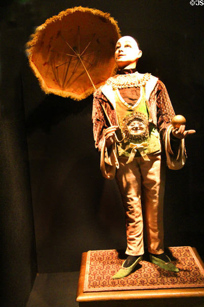 Automated magician (c1900) at Arts et Metiers Museum. Paris, France.