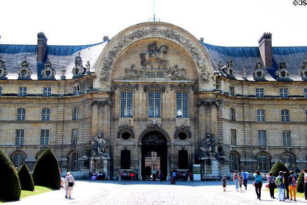 Seine riverfront entrance of Les Invalides. Paris, France.