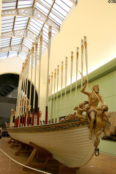 Emperor's rowing canot (1810) by Chapman & Guillemard for Napoleon I at Musée de la Marine. Paris, France.