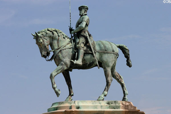 Statue of Le Connétable Anne de Montmorency (1886), an immensely wealthy & powerful 16thC advisor & friend to François I & subsequent Kings by Paul Dubois at Château de Chantilly. Chantilly, France.