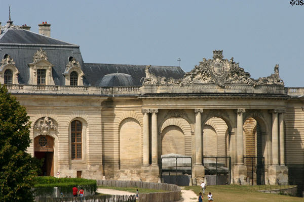 Ornate stone work on Grand Stables at Château de Chantilly. Chantilly, France.