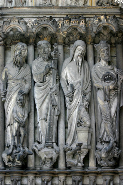 Old Testament figures on facade of Cathédrale Notre-Dame. Laon, France.