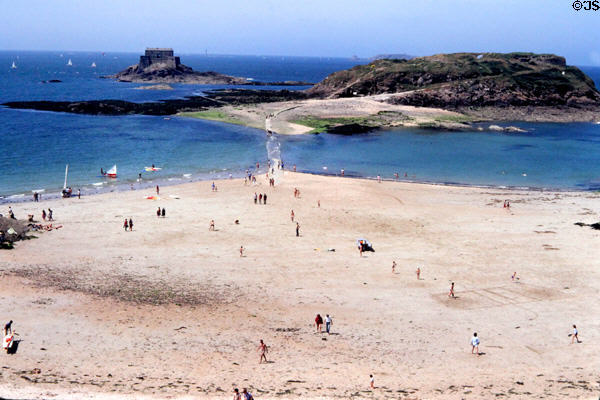Sweeping beach, ocean & islands. St Malo, France.
