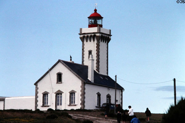 Great Lighthouse, 52 meters high, & keeper's lodging. Belle-Isle-en-Mer, France.