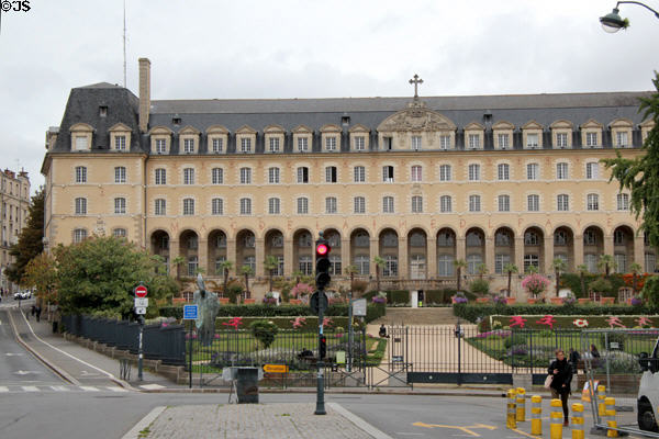 Palais St-Georges (1670), former Benedictine Abbey & Gardens. Rennes, France.