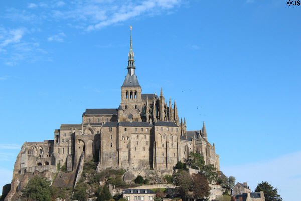 Mont-St-Michel abbey which caps the islet. Mont-St-Michel, France.