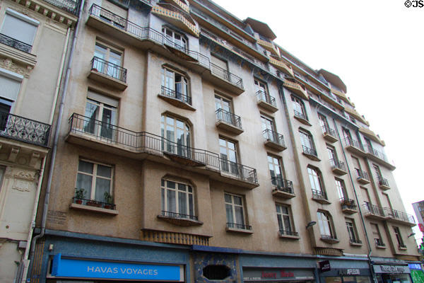 La Maison Bleue (1929) (Rue d 'Alsace & Maréchal Foch). Angers, France. Style: Art Deco. Architect: Roger Jusserand & mosaic designer Isidore Odorico.