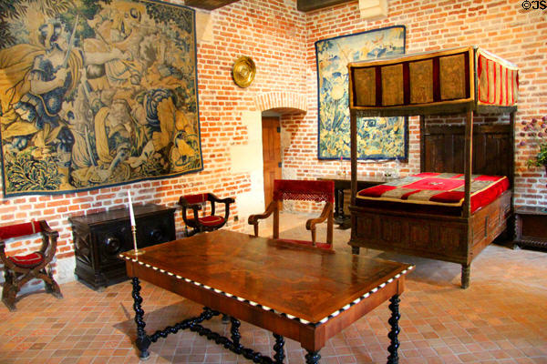 Four-poster bed with linen-fold carvings (early Renaissance) in Marguerite de Navarre's bedroom at Château de Clos Lucé. Amboise, France.