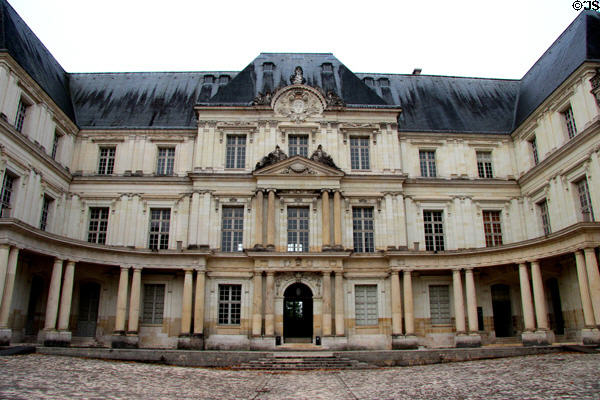 Gaston of Orleans Classical wing (1635-38) at Blois Chateau. Blois, France. Architect: François Mansart.