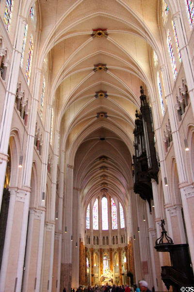 Gothic interior of Chartres Cathedral. Chartres, France.