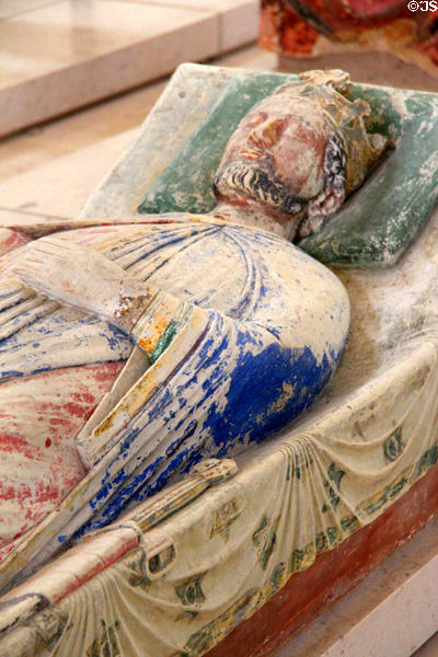 Tomb of Richard the Lionheart, King of England (1189-99) at Fontevraud Abbey. Fontevraud, France.