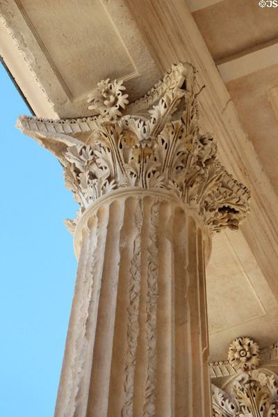 Corinthian column of Maison Carrée. Nimes, France.