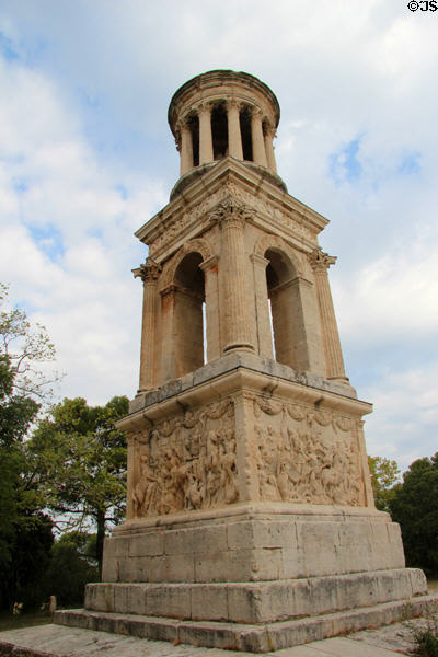 Roman Mausoleum (30-20 BCE) (17m) is one of best preserved in Roman world at Glanum Ruins. Saint-Rémy-de-Provence, France.