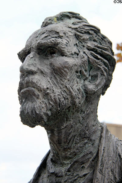 Vincent Van Gogh statue detail at Saint-Paul Asylum (former St Paul de Mausole Monastery). Saint-Rémy-de-Provence, France.