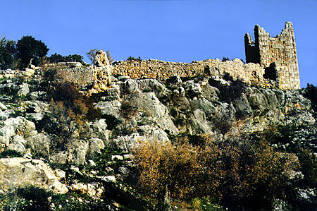 Acropolis built in late 4th century BC restored by Franks in 13th century, Egosthena. Greece.