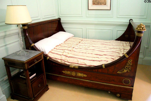 Sleigh bed with cornucopia posts at Russborough House. Ireland.