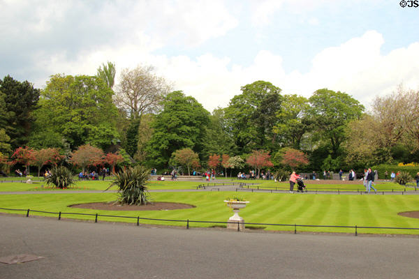 Victorian floral garden at St Stephen's Green. Dublin, Ireland.