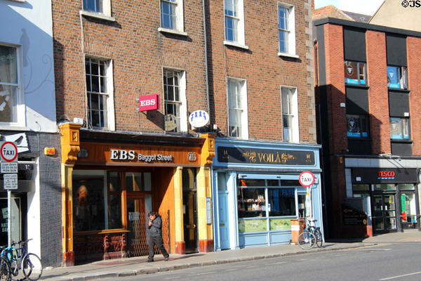 Shops along Baggot St. near Merrion Square. Dublin, Ireland.
