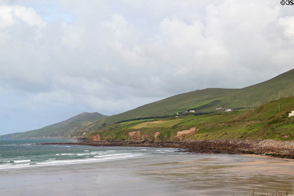 Seaside east of Dingle. Dingle, Ireland.