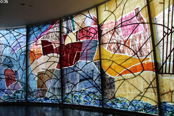 Glass & Steel artwork created by Róisin de Buitléar & Salah Kawala representing lives of Blasket Islanders at Great Blasket Centre museum on Dingle Peninsula. Ireland.
