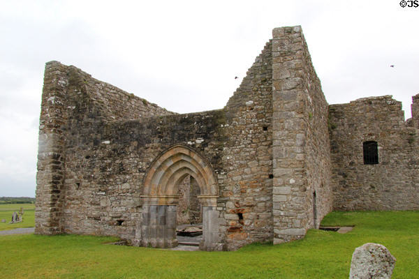 Gothic arch of Cathedral ruins at Clonmacnoise. Ireland.
