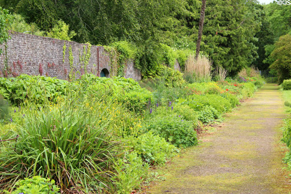 Gardens at Strokestown Park. Vesnoy, Ireland.