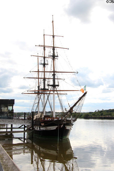 Dunbrody Famine Ship museum on River Barrow. New Ross, Ireland.
