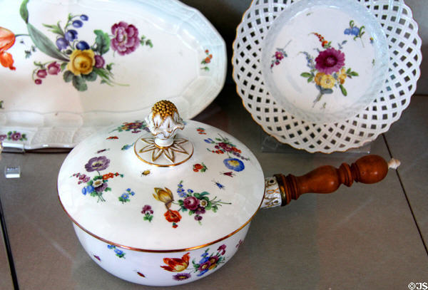 Meissen porcelain serving dishes painted with flowers (1800-50) at Pitti Palace Ceramics Museum. Florence, Italy.