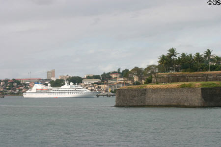 Fort St Louis & Seabjorn Legend. Fort de France, Martinique.