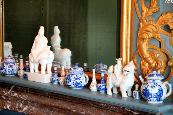 Miniature Delft & other objects on mantel in one of Princess Mary's private rooms. Het Loo, Netherlands.