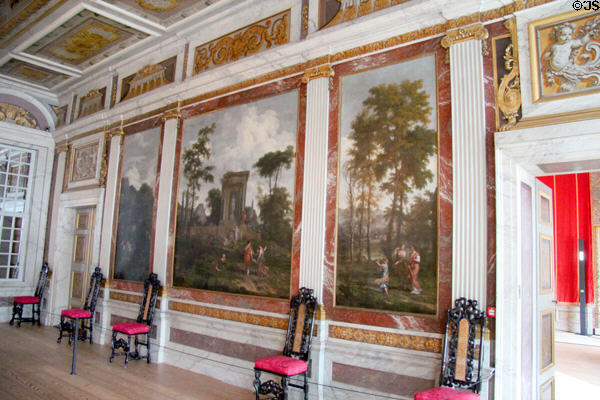 Painting gallery in Great Hall. Het Loo, Netherlands.