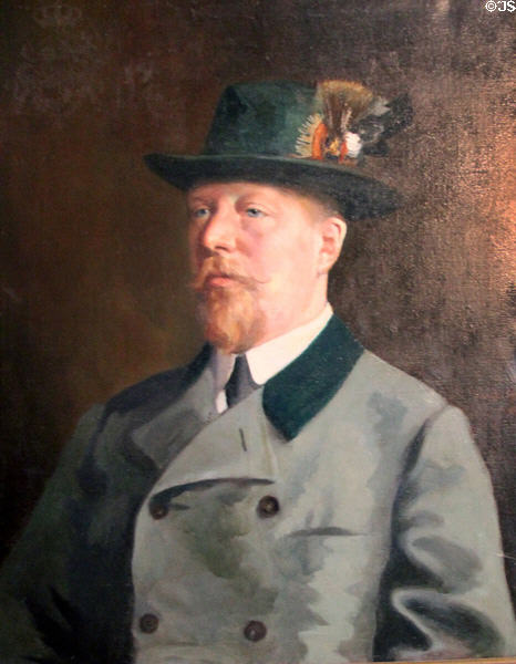 Portrait of Prince Hendrik (1917) in hunting attire. Het Loo, Netherlands.