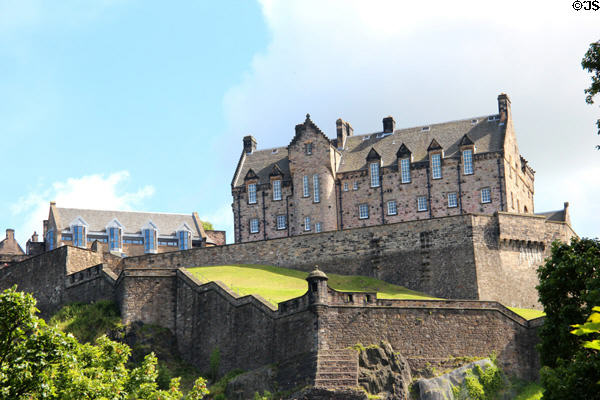 Edinburgh Castle seen from New Town. Edinburgh, Scotland.