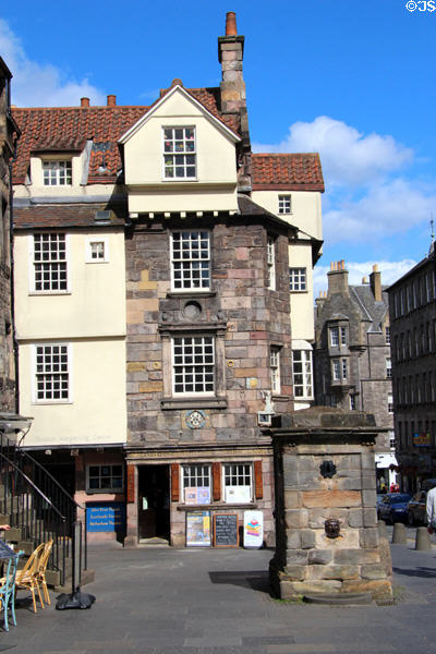 Well head in front of John Knox House. Edinburgh, Scotland.