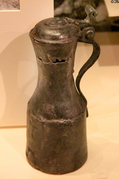 Pewter tappit hen measure (1669) by James Abernethie of Edinburgh at National Museum of Scotland. Edinburgh, Scotland.
