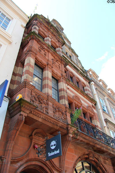 Flemish gable-fronted commercial building with banded red & white sandstone. (1896) (91 Buchanan St. Mall). Glasgow, Scotland. Architect: George Washington Browne.