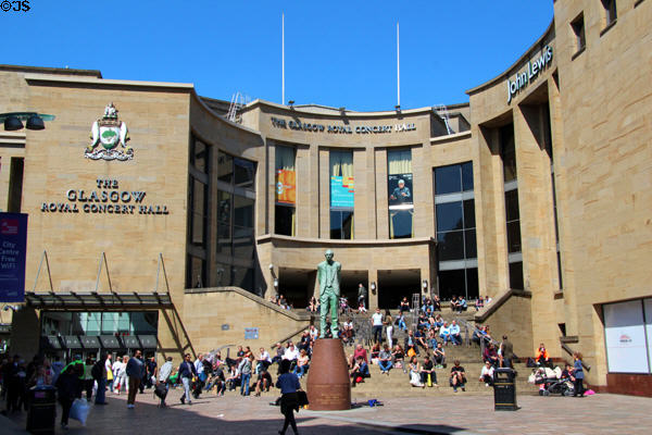 Glasgow Royal Concert Hall (1990) (2 Sauchiehall St.). Glasgow, Scotland. Architect: Leslie Martin.