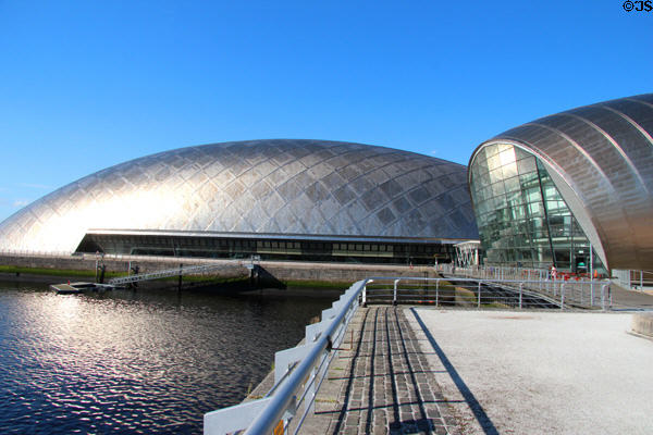 Science Mall & IMAX cinema (1995) at Glasgow Science Centre on Pacific Quay. Glasgow, Scotland. Architect: Building Design Partnership.