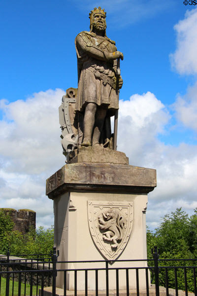 King Robert the Bruce statue (1877) by A. Currie at Stirling Castle. Stirling, Scotland.